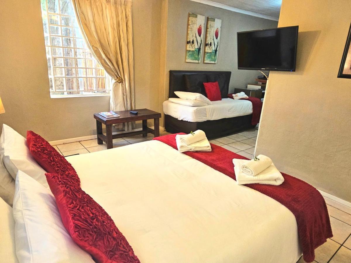El Roi Guest Lodge White River Esterno foto
